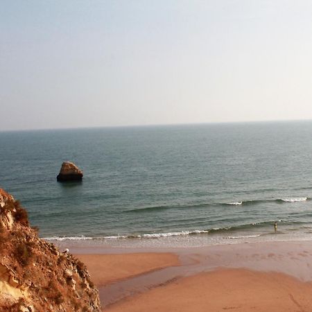 Praia Da Rocha, Vila Rosa, T1, Piscinas, Parqueamento E Internet By Ig Портиман Екстериор снимка