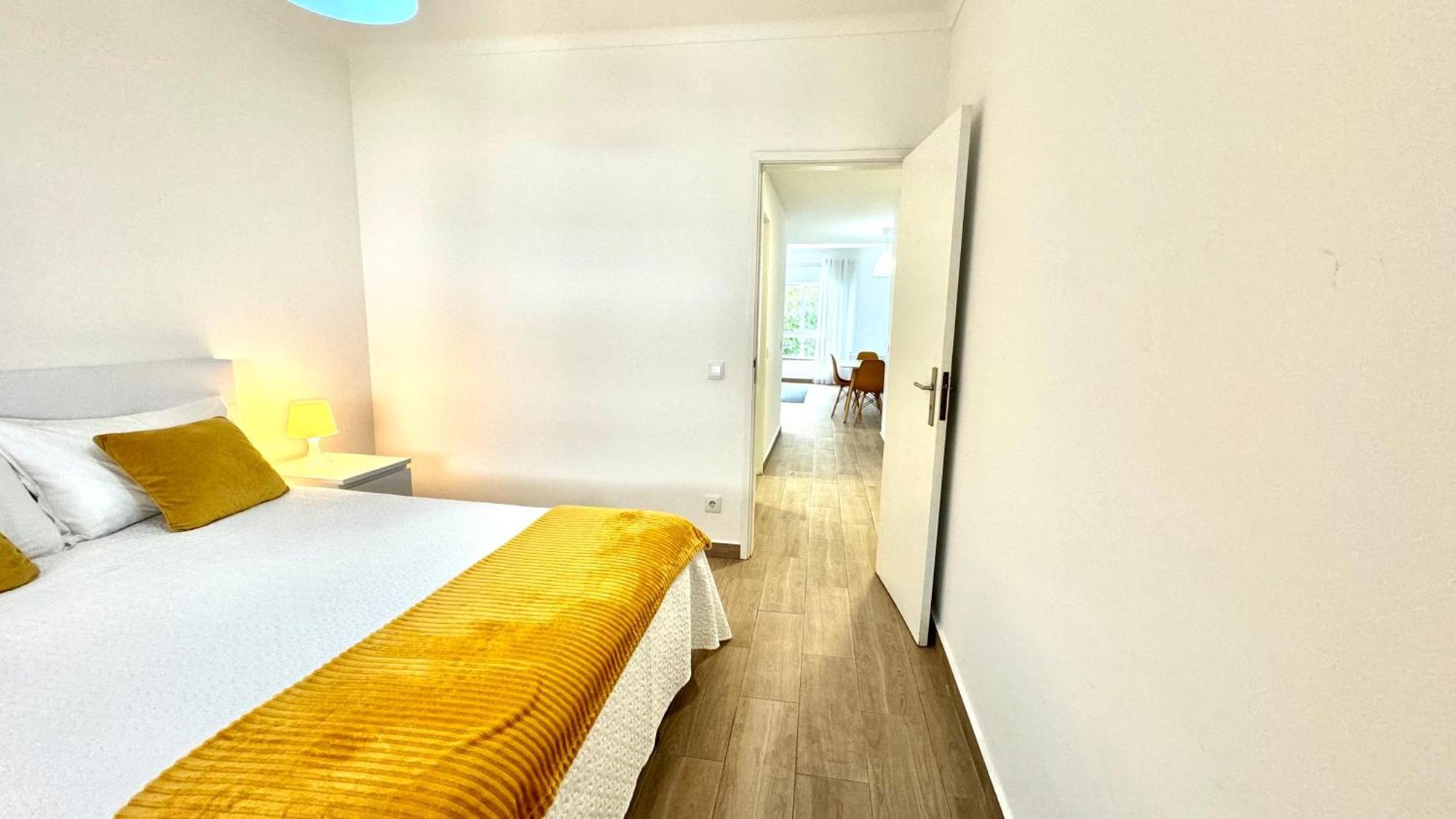 Praia Da Rocha, Vila Rosa, T1, Piscinas, Parqueamento E Internet By Ig Портиман Екстериор снимка